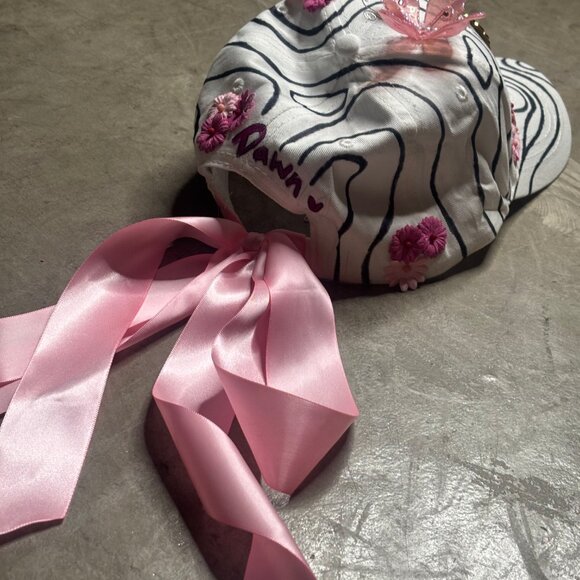 [Custom Made by Dawn] Upcycled Hat - Picture 3 of 3